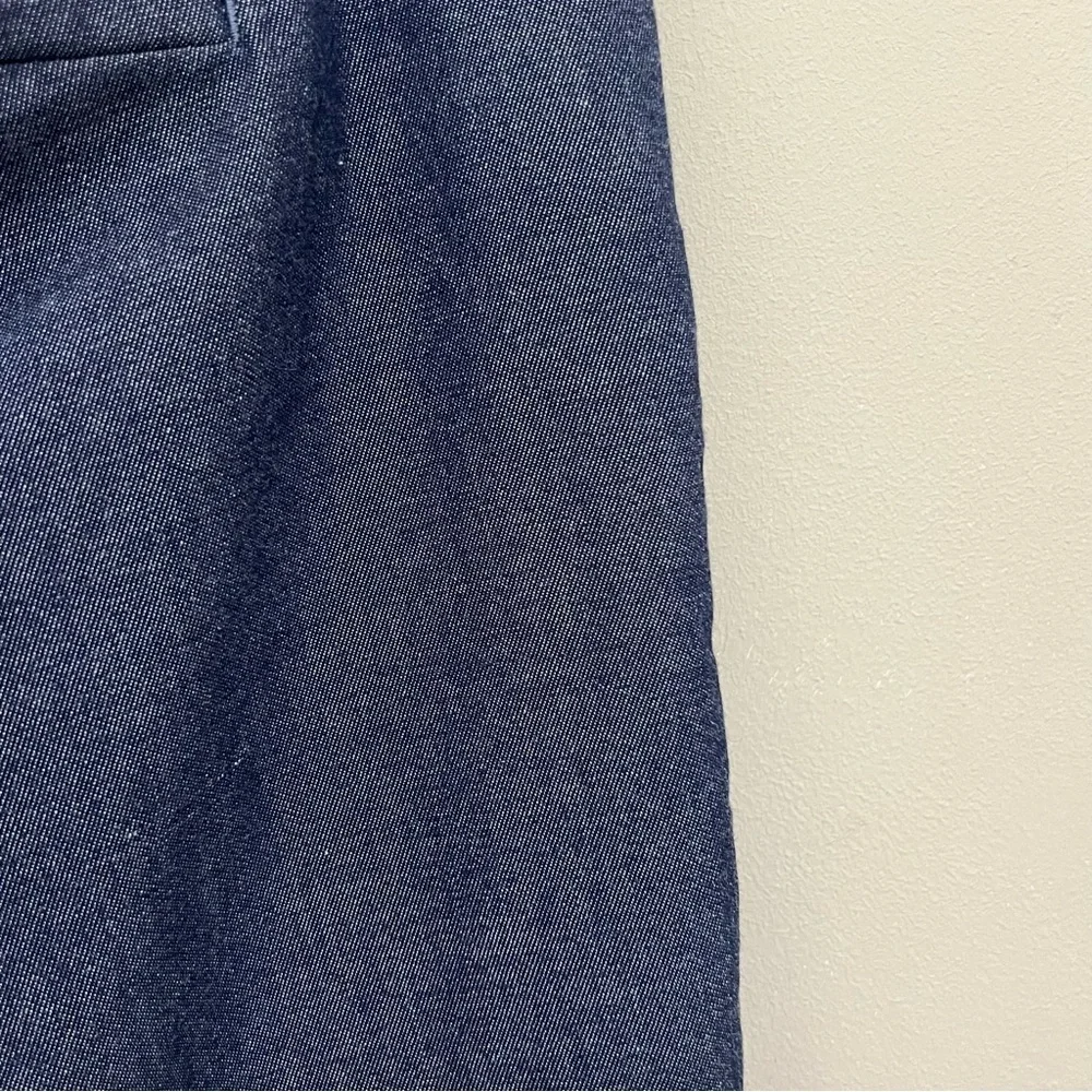 Ann Taylor Factory 6” Chambray Shorts Size 2. - Picture 3 of 12